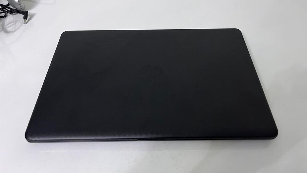 Компьютер hp, черный