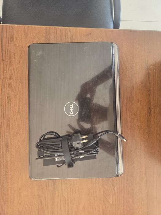 DELL Inspiron N7010