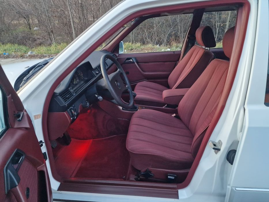 Mercedes E classe   E 230      9999 Euro