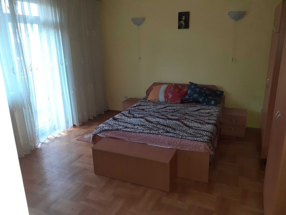 Apart. 4 cam. Splaiul Crișanei