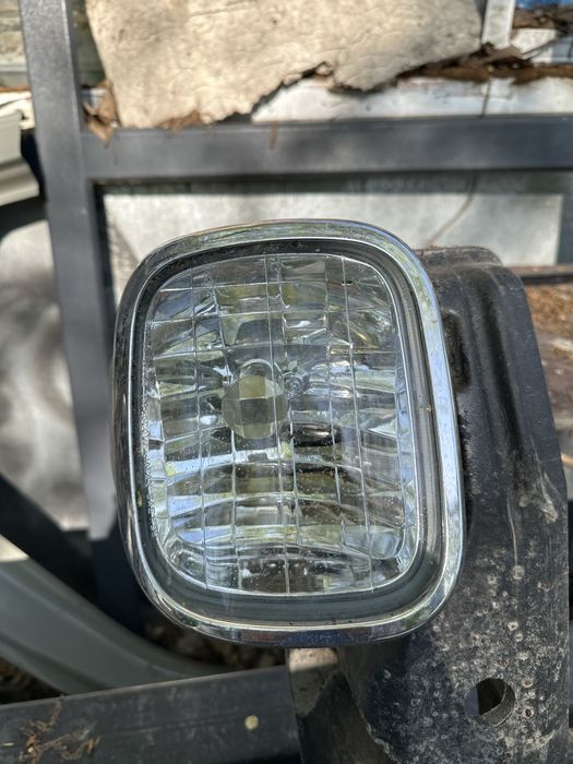 Продается на субару форестер до 2000 г подходит