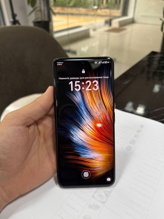 Honor 90,holati ideal