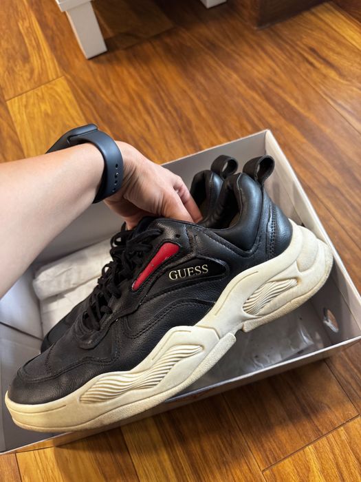 Мъжки обувки Guess