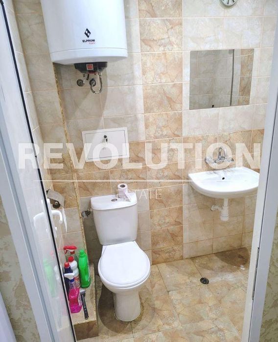 Дава се под наем Едностаен апартамент в Варна, Младост 2 - 30 кв.м за 300 € - Снимка #4