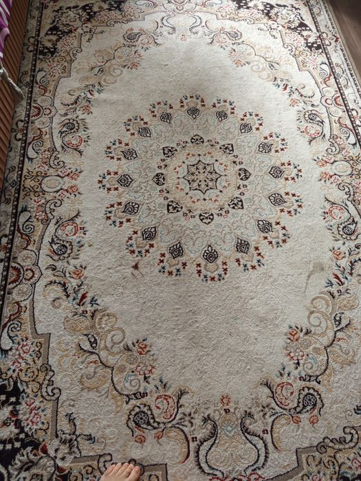 Продам ковер в хорошем качестве