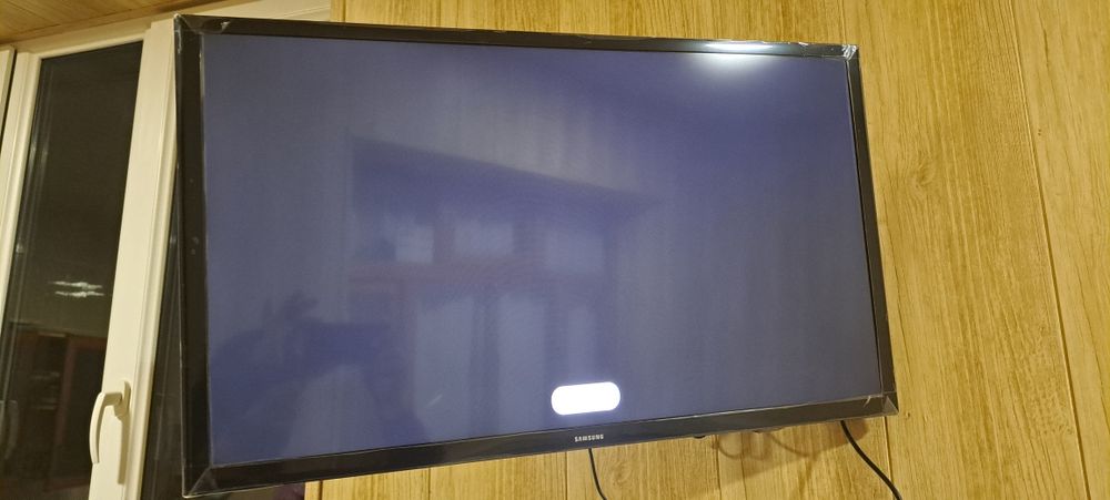 Телевизор SAMSUNG