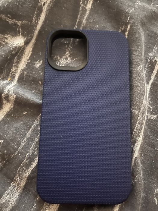 Vând husă de iphone 13
