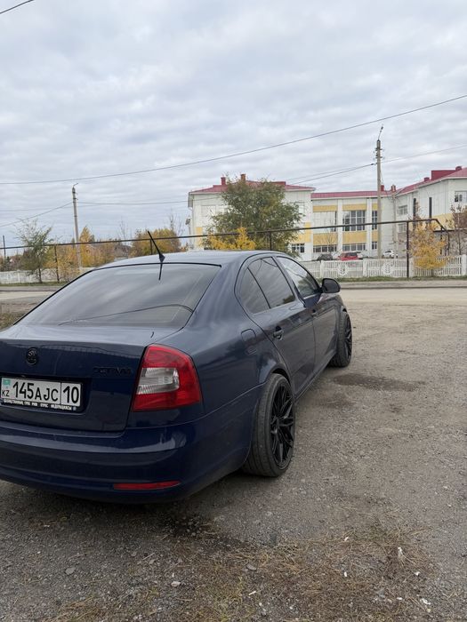 Продам шкоду Октавию