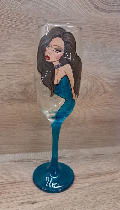 Сватбени кошнички и чаши