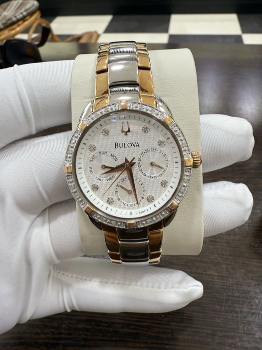 Женские Часы Bulova с бриллянтами
