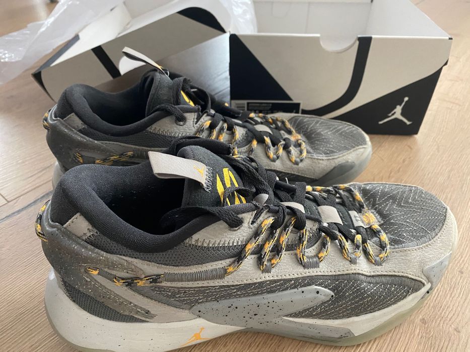 Баскетболни обувки, големина 44,5, Jordan, много добро състояние