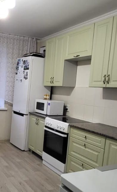 Продам кухонный гарнитур