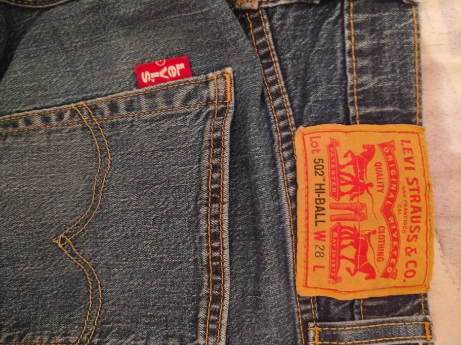 Джинсы Levi's оригинальные