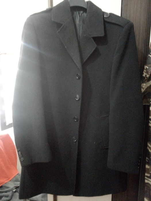 Palton de lână iarna fabricat de Satu Mare