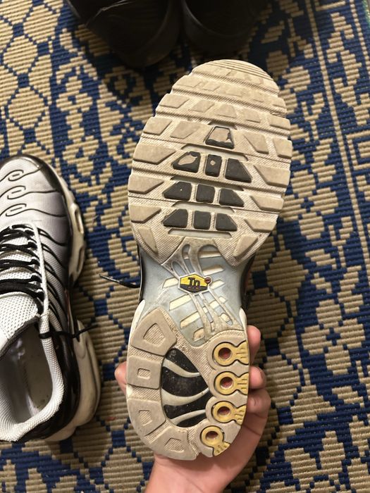 Vand Nike tn folositi aproape 2 saptamani , ei vin fara talpic