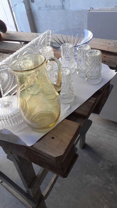 Лот стъклени  предмети