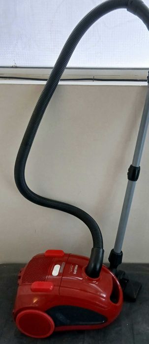 Прахосмукачка PHILIPS 2000W