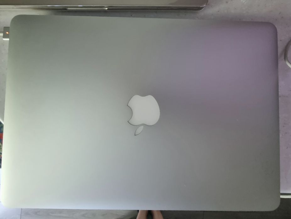 Macbook Air ультратонкий