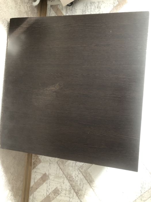 Продам стол раздвижной.