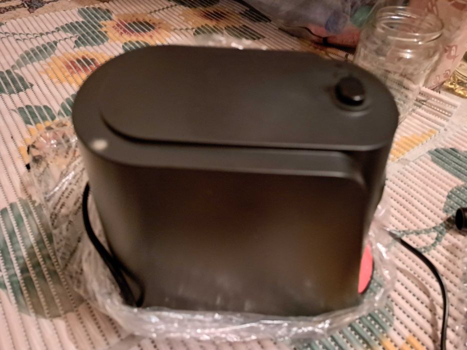Masina de tocat carne Heinner Onyx 1250 MG-1250BK, NOUA la cutie