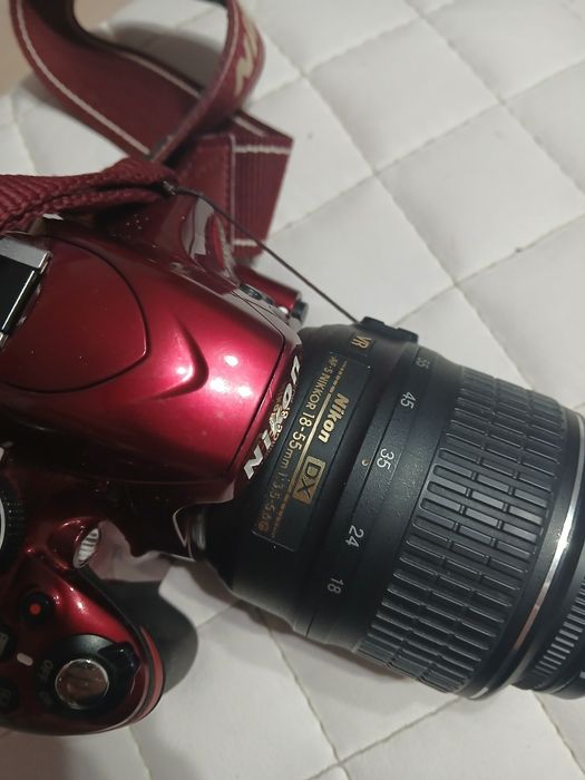 Фотоопарат Nikon D3200