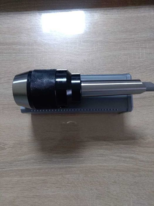 Отвертки, патрон, борфрезы