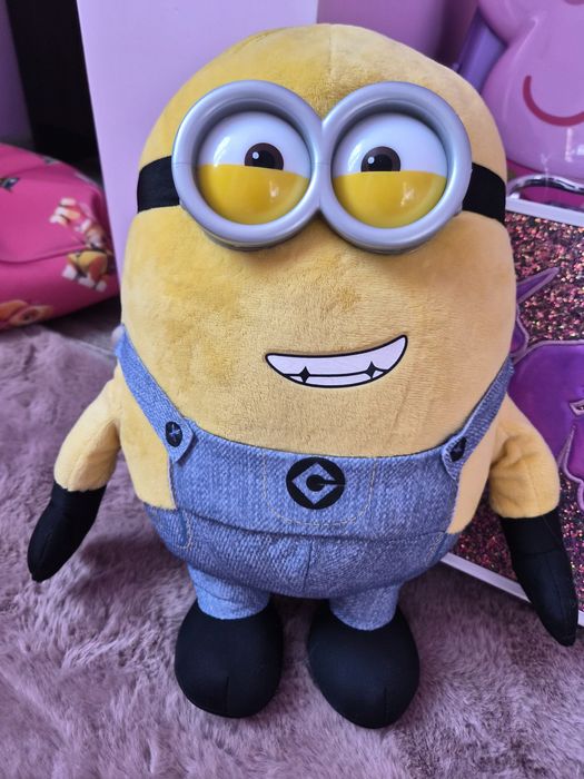 Играчка миньон от филма Аз проклетникът MINIONS DESPICABLE ME