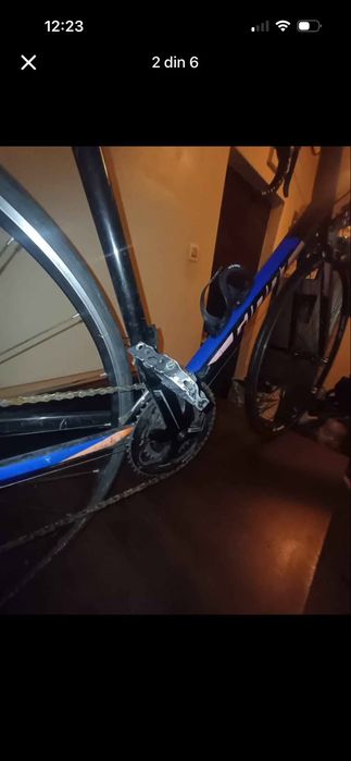 Vând bicicleta giant content