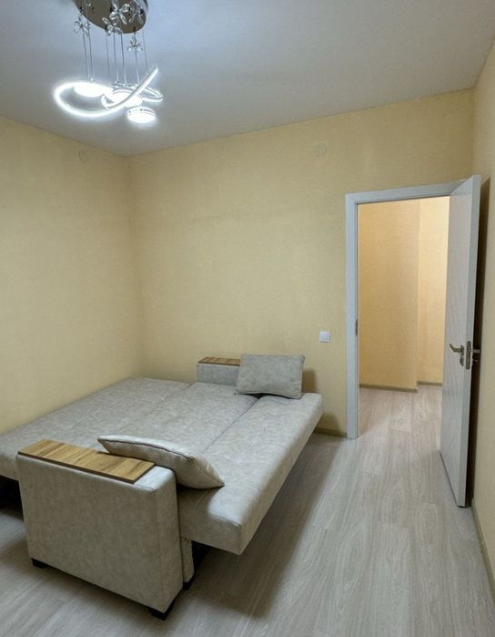 Срочно продаётся 1 ком. квартира новостройка