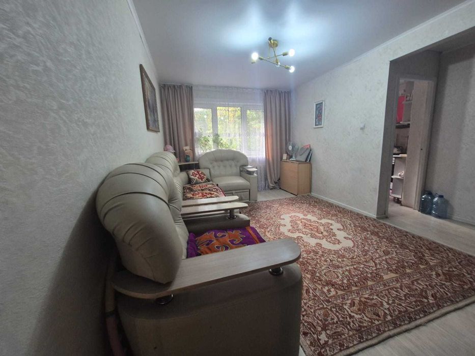 Продам 3 комнатную квартиру