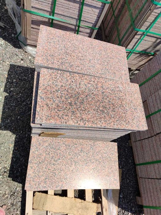 Гранит Жельтау, плитка, ступени, подоконники