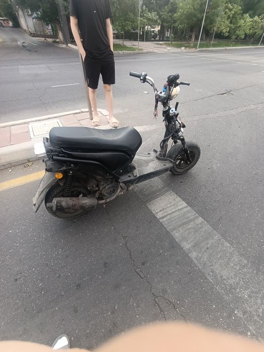 Скутер Yamaha bws 150куб