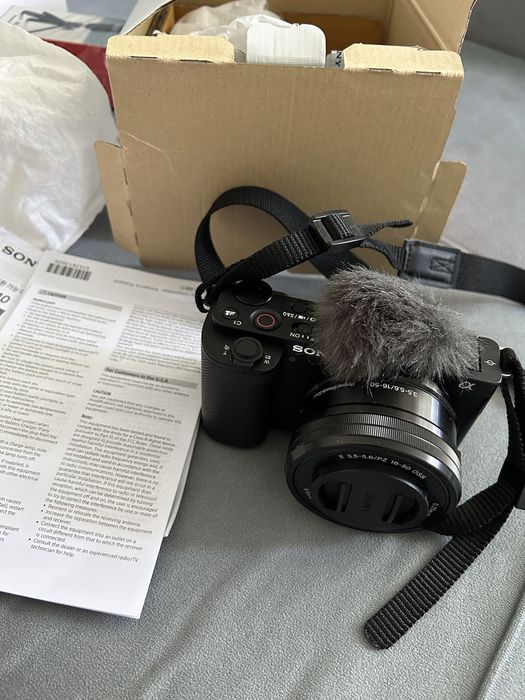 Камера Sony ZV-E10 с комплектацией