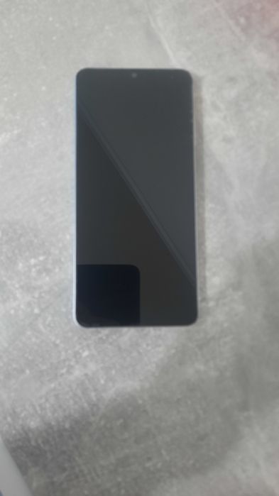 Продаётся телефон