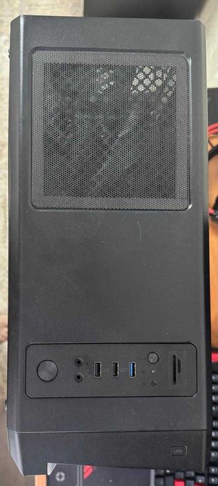 Продам системный корпус AeroCool