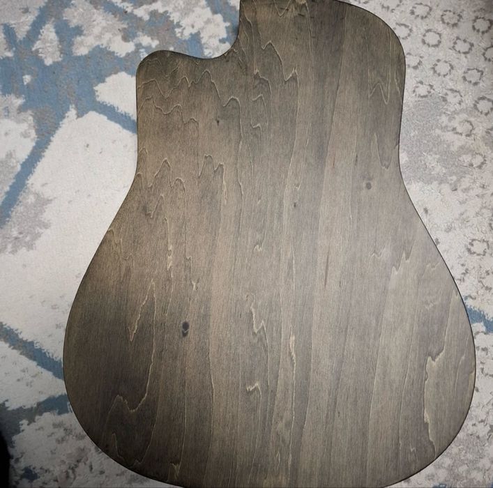 Гитара акустика,хорошая