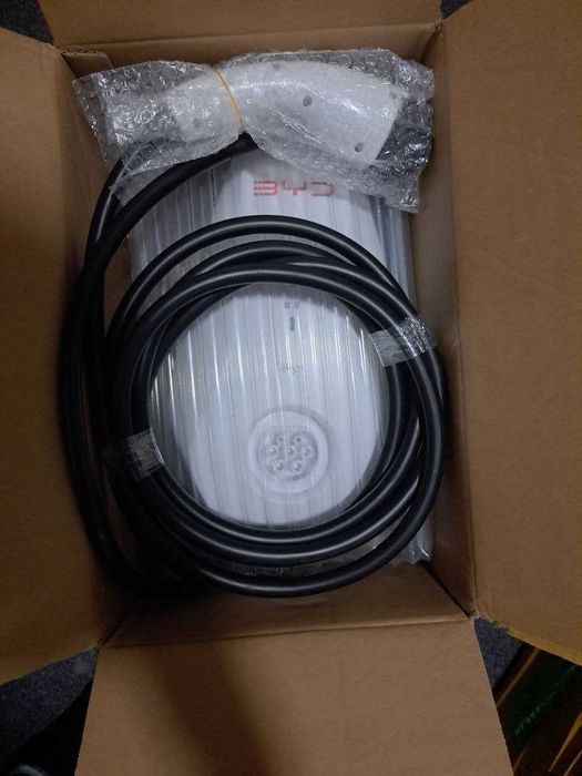 Новый зарядник BYD 7 кВт (оригинал)