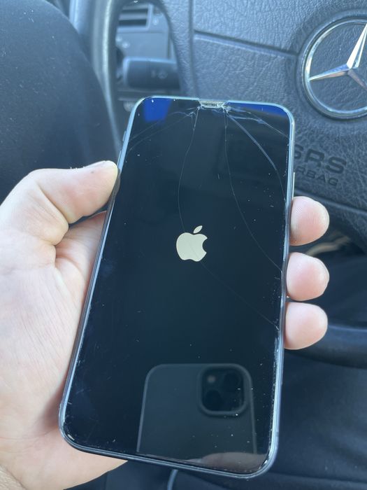 Продам, iphone 11