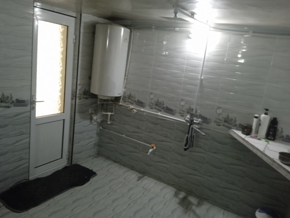 Xovli uy SOTILADI!   80.000$ kami bor