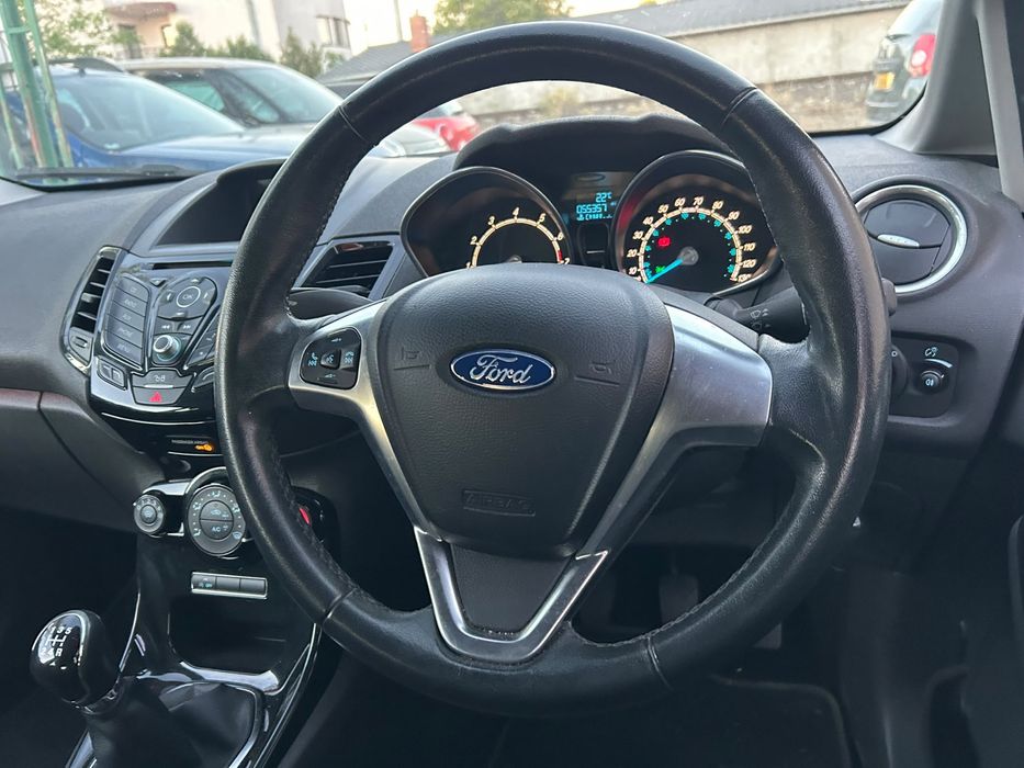 Volan din piele fără airbag Ford Fiesta 2015