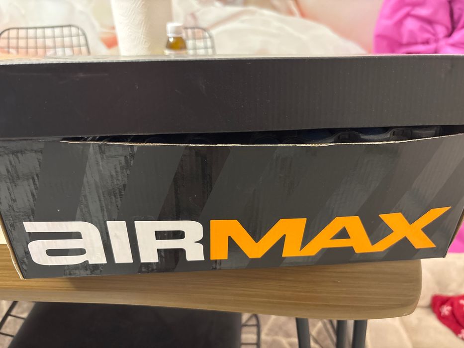 Мъжки маратонки Nike air max dn8