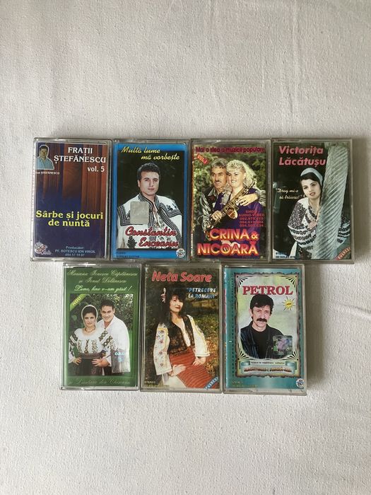 set casete audio (vechi)