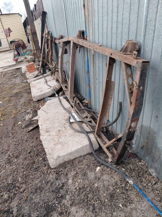 Продам раму от УАЗа