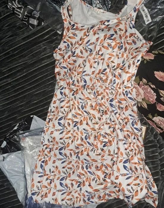 Дамски летни рокли.