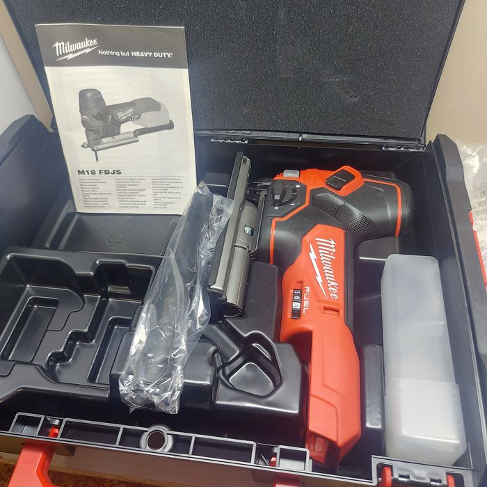 Нов прободен трион(зеге) Milwaukee M18 FBJS-0X