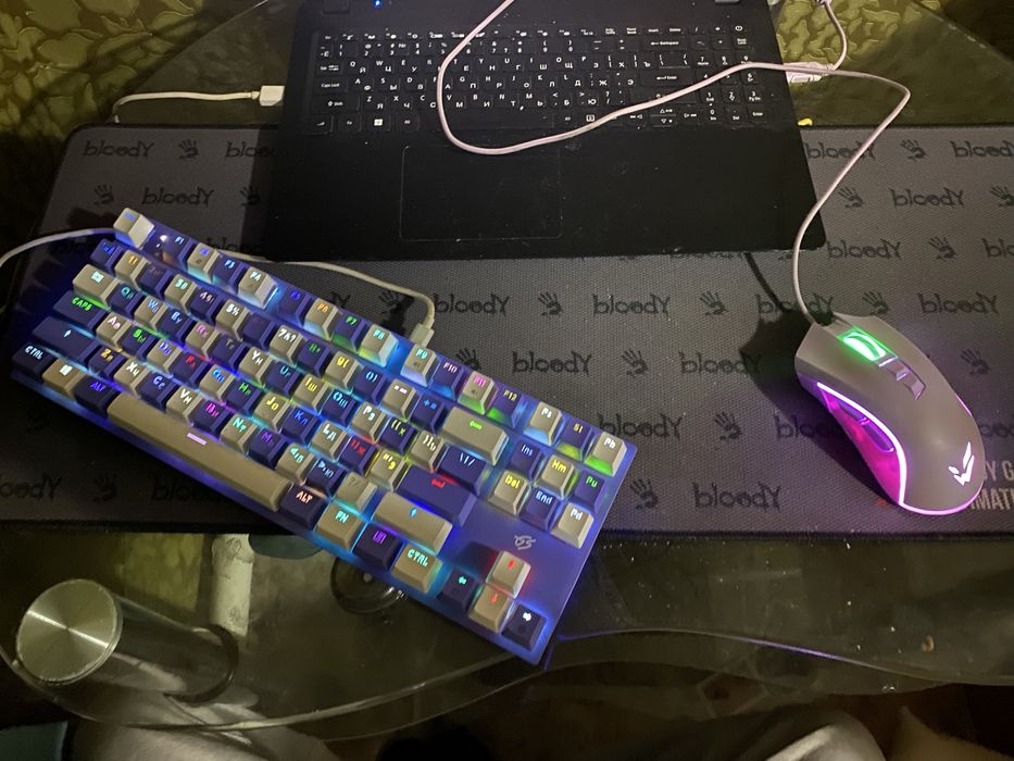 продам клавиатуру и мышь