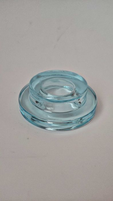 Ваза и свещник от цветно стъкло