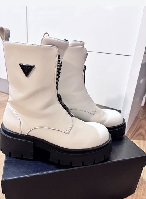 Ghete Guess marimea 38