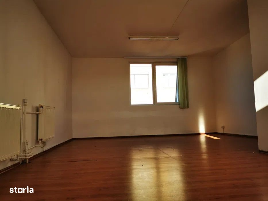Ultracentral - Vanzare casa 9 camere - Str. Tusnad