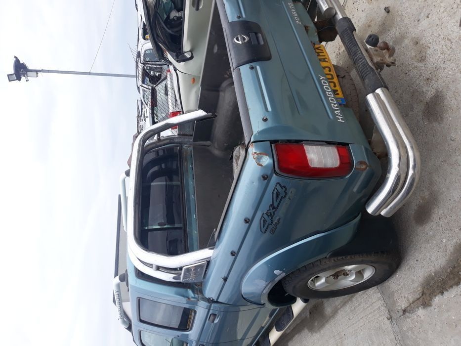 Dezmembrez Nissan Navara D22/ 2,5d/3.0d